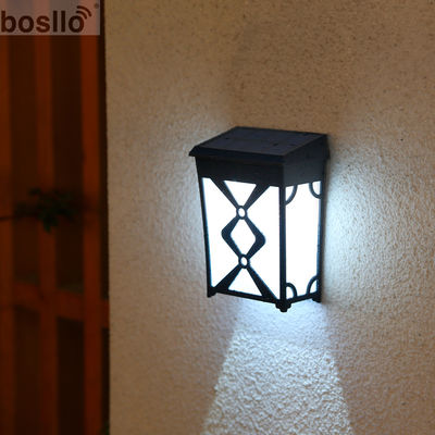 Decoración de paredes exteriores Iluminación solar de pared con color ámbar RGB